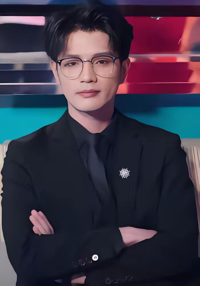 《我等晨光等风来》剧照