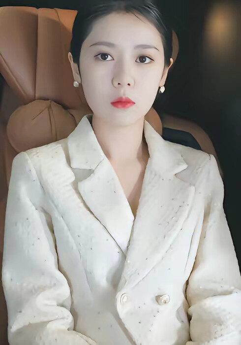 《姿本星心动》剧照