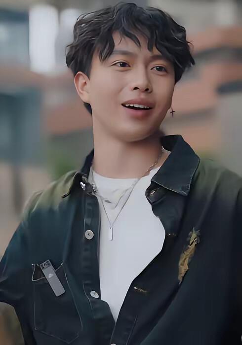 《收废品怎么了，我就要拒绝校花》剧照