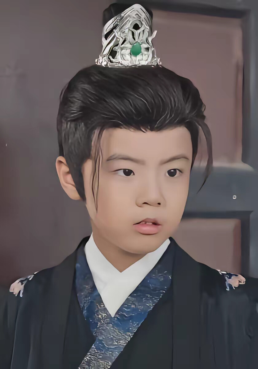 《开局泥腿子，赚钱科举两不误》剧照