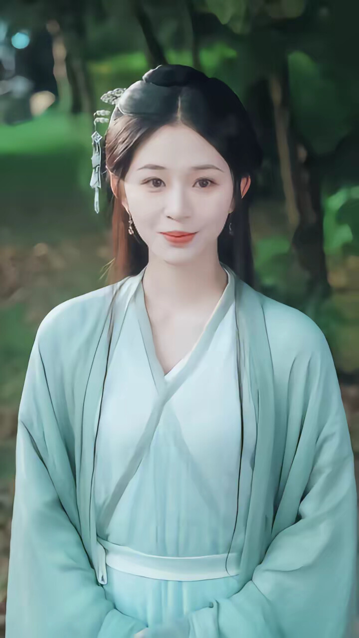 《被替身养女当成外室后，我执掌皇权》剧照