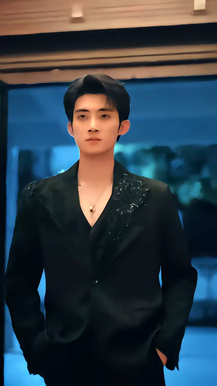 《夜莺与玫瑰》剧照