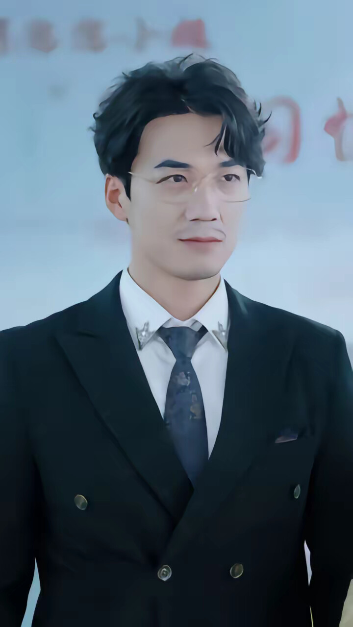 《我曾资助她》剧照