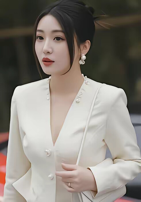 《上门岳父光芒万丈》剧照