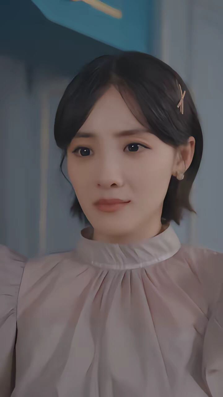 《她似艳阳》剧照