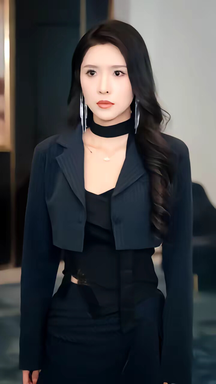 《墓前梦托：守护延续》剧照