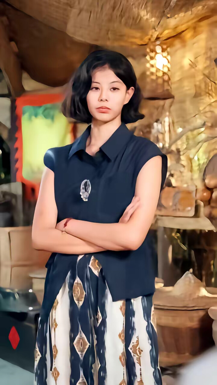 《茶山侗月照少年》剧照