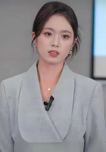 《节目直播中，我送后妈大惊喜！》剧照