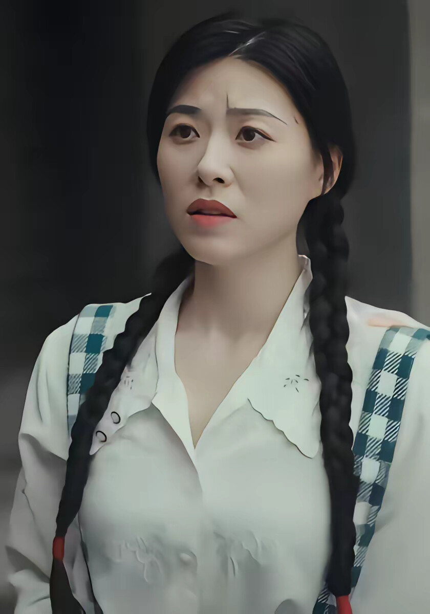 《七零新生，替身丈夫该你挨打了》剧照