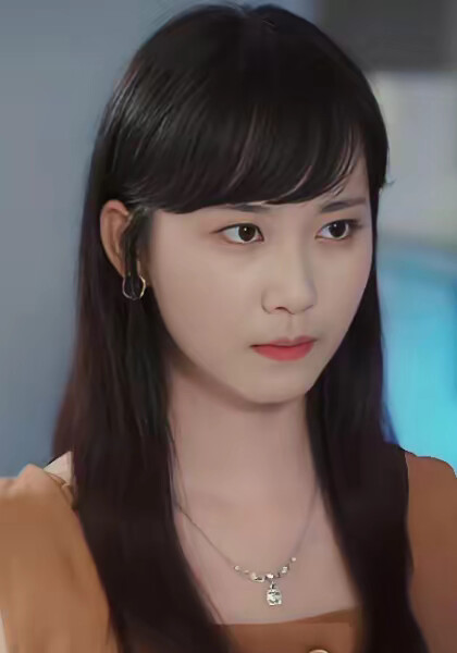 《废物千金竟是商业老大》剧照