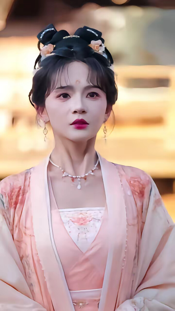 《明月照离火》剧照