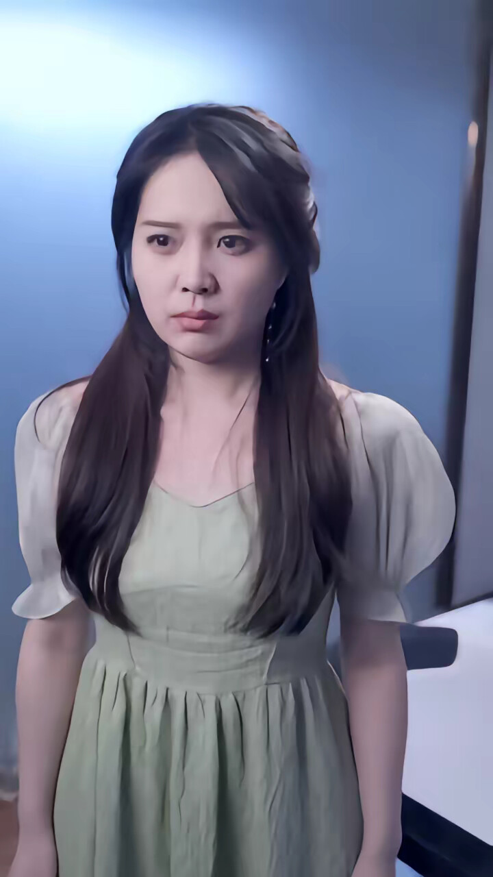 《贺少的蚀骨罪妻》剧照