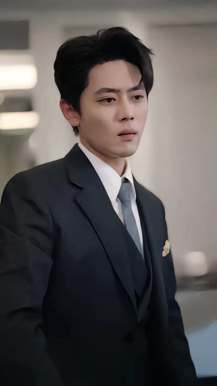 《他被爱判处终身孤寂》剧照