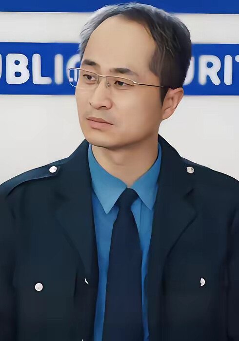 《警花别慌！我带系统来救场》剧照