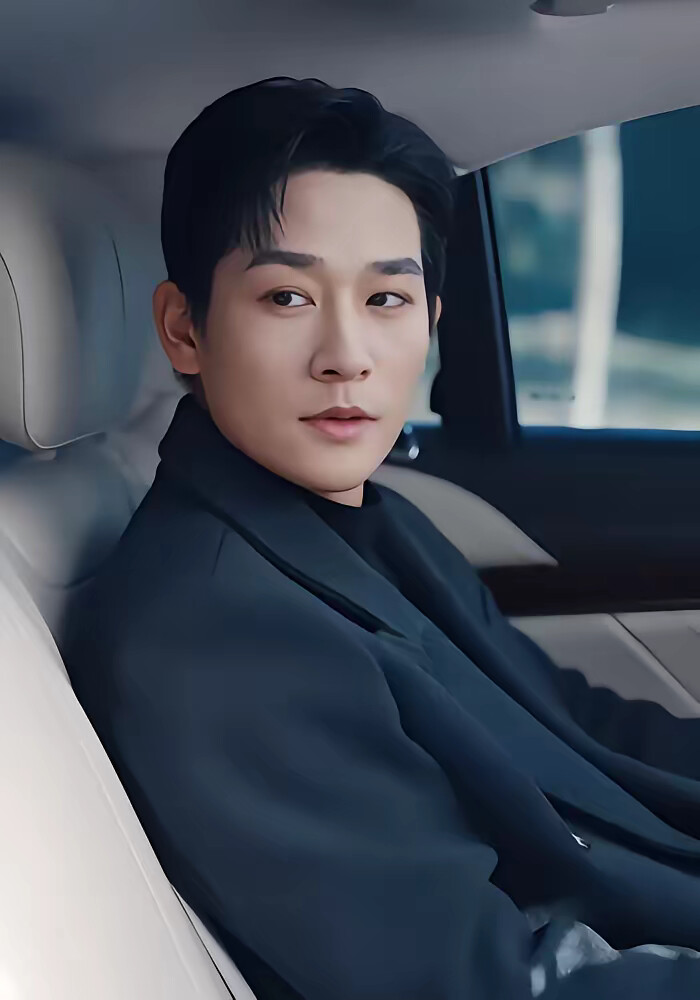 《她超好哄》剧照