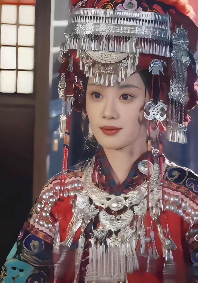 《捡个蛇君又冷又妖》剧照