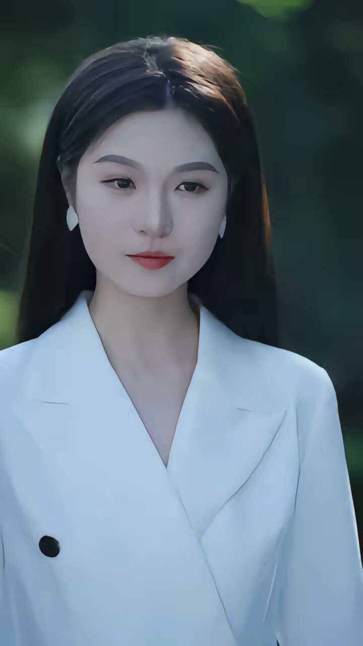 《眸中有你颜》剧照