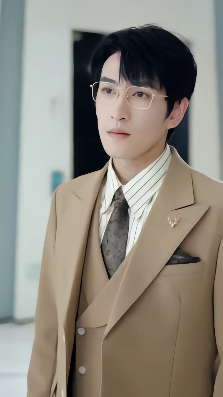 《她与夜长辞》剧照